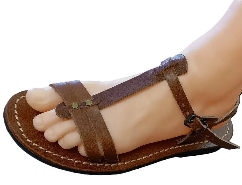 Sandales artisanales femme en cuir